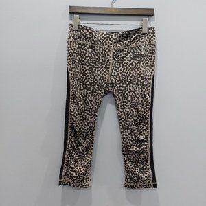 Lululemon Gather & Sprint Crop Ace Spot Grain Black Size 8